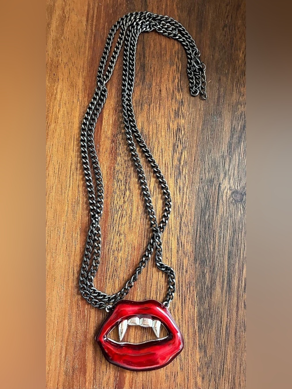 Novelty Red Lip Fangs Vampire Pendant Chain Necklace Double Strand Halloween